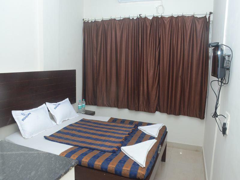Nilraj Lodge Ratnagiri Exterior photo